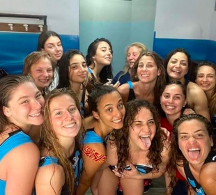 napoli nuoto